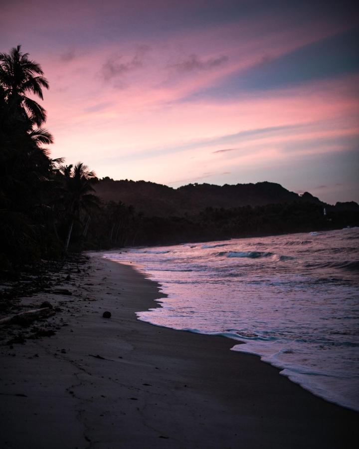 Bamboo Surf Beach San Isidro (Siargao) Exterior foto