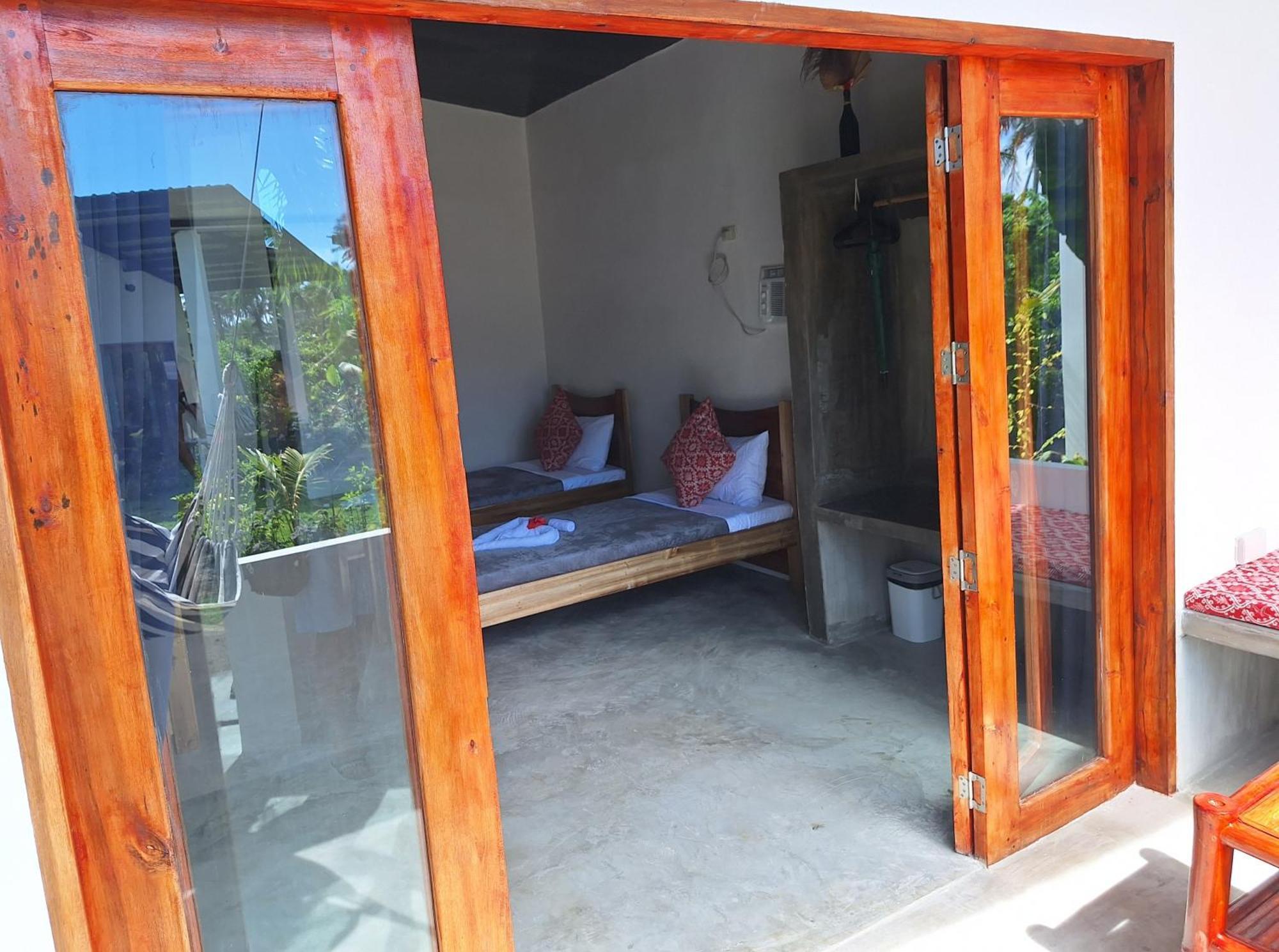 Bamboo Surf Beach San Isidro (Siargao) Exterior foto
