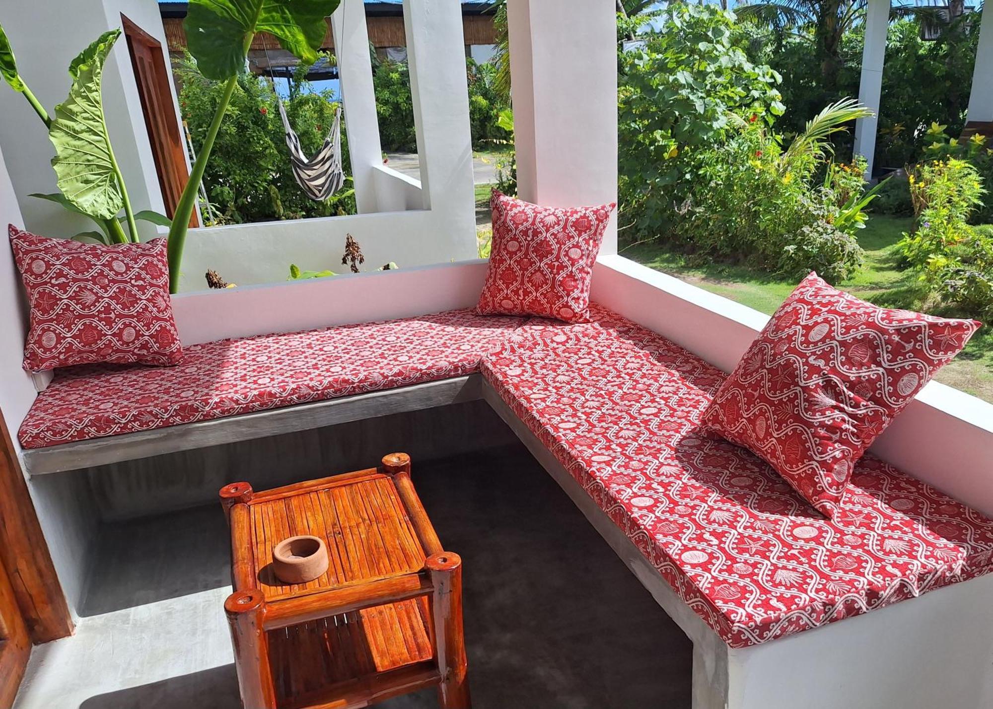 Bamboo Surf Beach San Isidro (Siargao) Exterior foto
